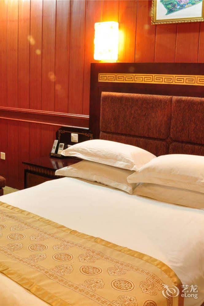 Yak Hotel Lhásza Kültér fotó